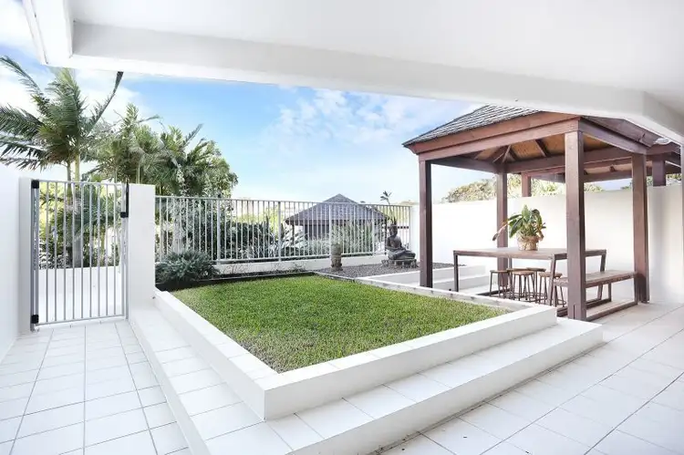 102/16 Okinja Road, Alexandra Headland QLD 4572