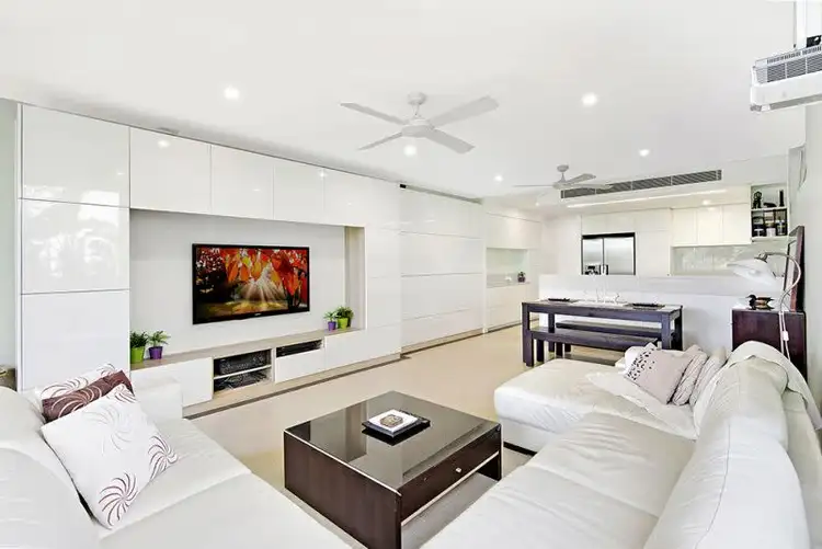 3101/323 Bayview Street, Hollywell QLD 4216