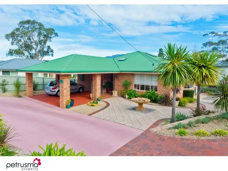 51 East Derwent Highway, Rose Bay TAS 7015