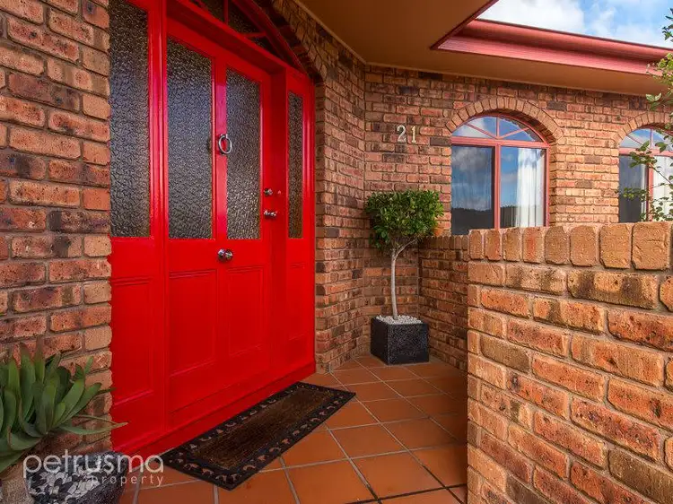21 Llenroc Street, Geilston Bay TAS 7015