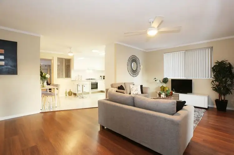 67 Jacaranda Avenue, Hollywell QLD 4216