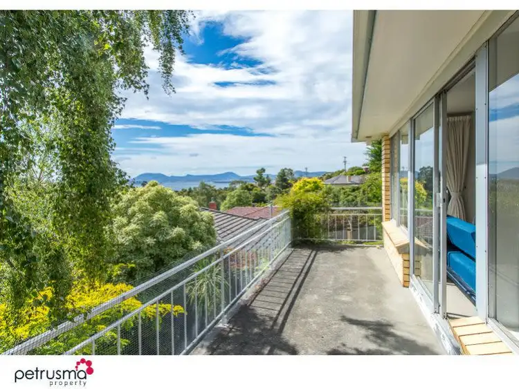 10 Coolabah Road, Sandy Bay TAS 7005