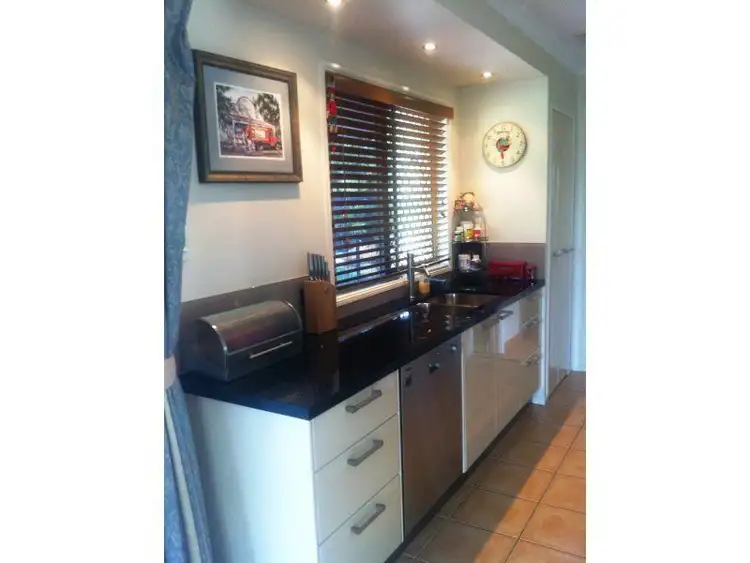 Fifth view of Homely house listing, 2 Sweetgum Place, Kirwan QLD 4817