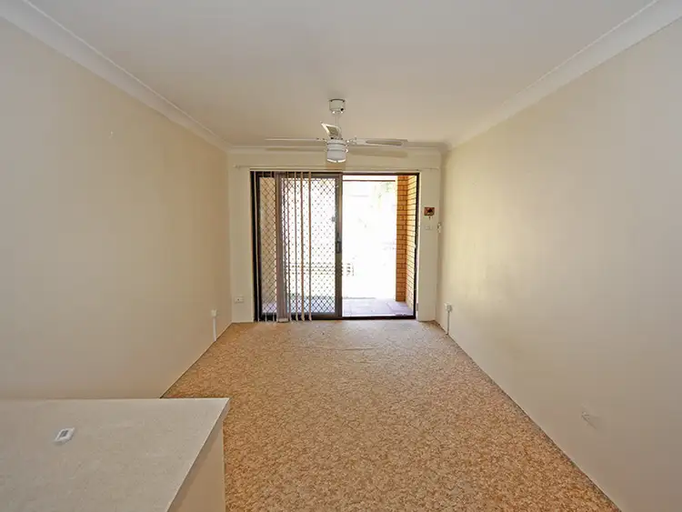 Fourth view of Homely unit listing, 2/3 Leslie Street, Shoal Bay NSW 2315