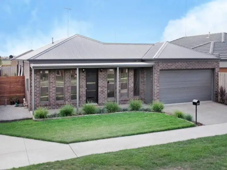 27 Killarney Avenue, Grovedale VIC 3216