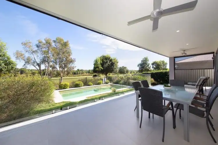 55 Dunebean Drive, Banksia Beach QLD 4507
