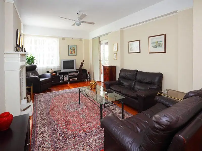 Main view of Homely apartment listing, 5/6 Ithaca Road, Elizabeth Bay NSW 2011