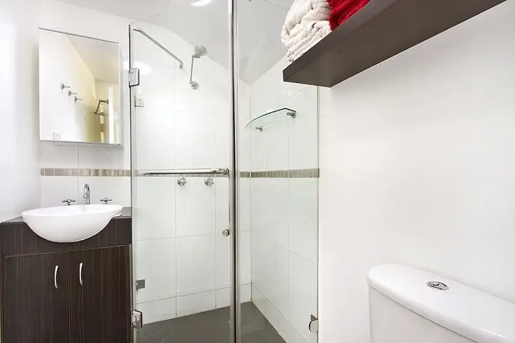 Sixth view of Homely house listing, 32 Edmond Street, Carina QLD 4152