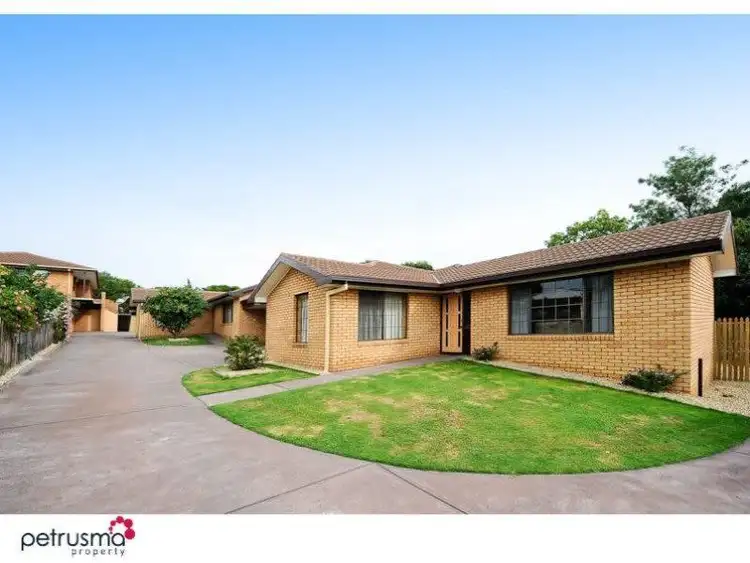 Main view of Homely unit listing, 18-20 Wellington Road, Lindisfarne TAS 7015