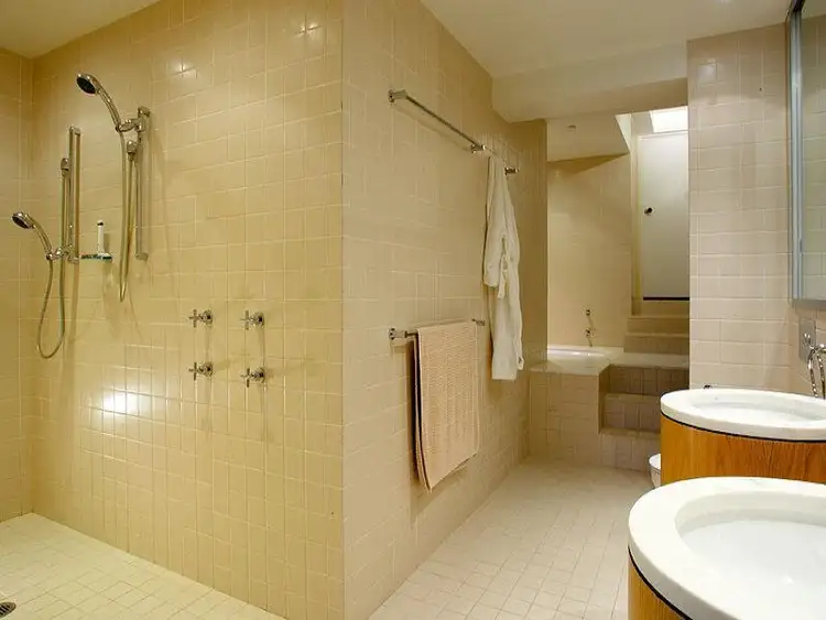 Sixth view of Homely apartment listing, 2A/77 Macleay Street, Potts Point NSW 2011