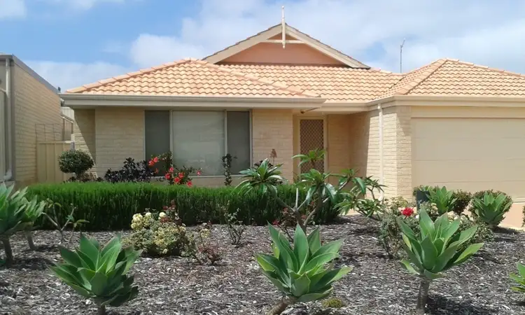 22 CAWANA PARKWAY, Lakelands WA 6180