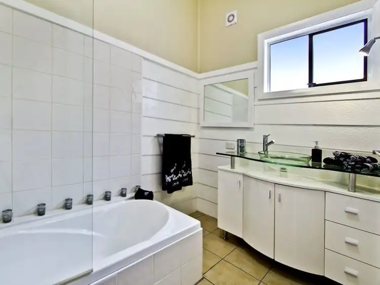 Seventh view of Homely house listing, 1A Day st, Wyoming NSW 2250