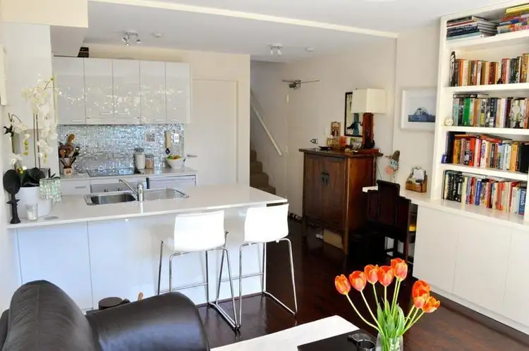 Third view of Homely apartment listing, 32/50 Roslyn Gardens, Elizabeth Bay NSW 2011