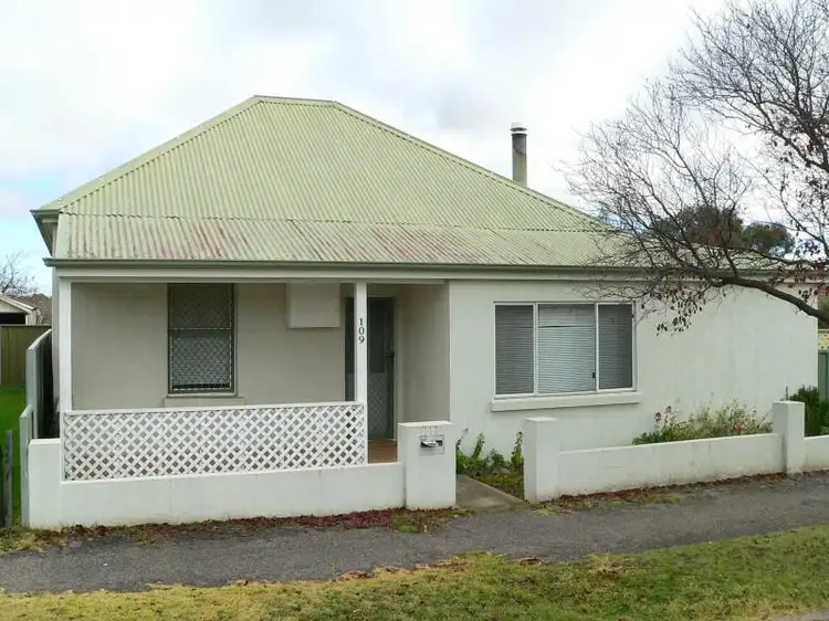 109 Autumn Street, Orange NSW 2800