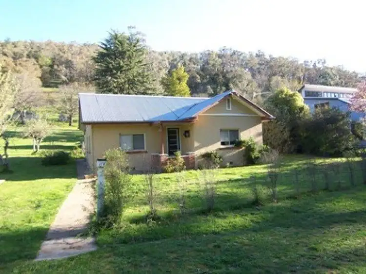 116 Delany Ave, Bright VIC 3741