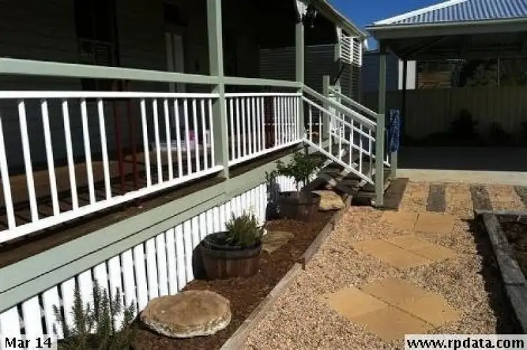 10 Gregory Street, Roma QLD 4455