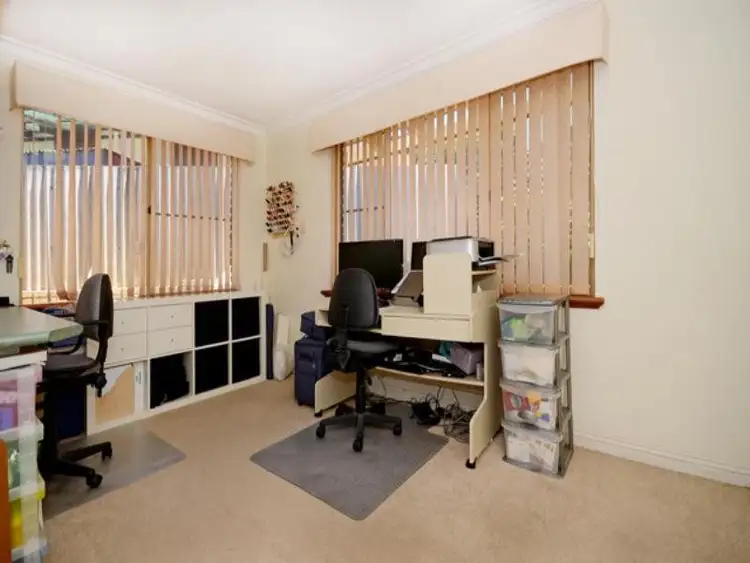 Seventh view of Homely house listing, 2 O'Dell Court, Carine WA 6020