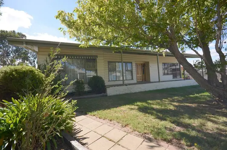 36 Valentine Avenue, Horsham VIC 3400