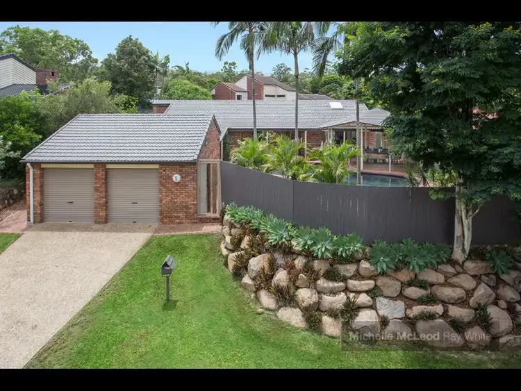5 Minno Street, Chapel Hill QLD 4069