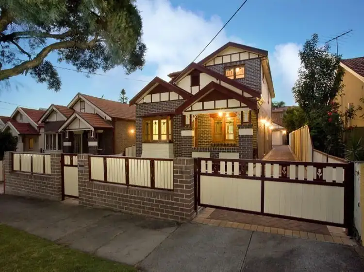 27 Blenheim Street, Croydon Park NSW 2133