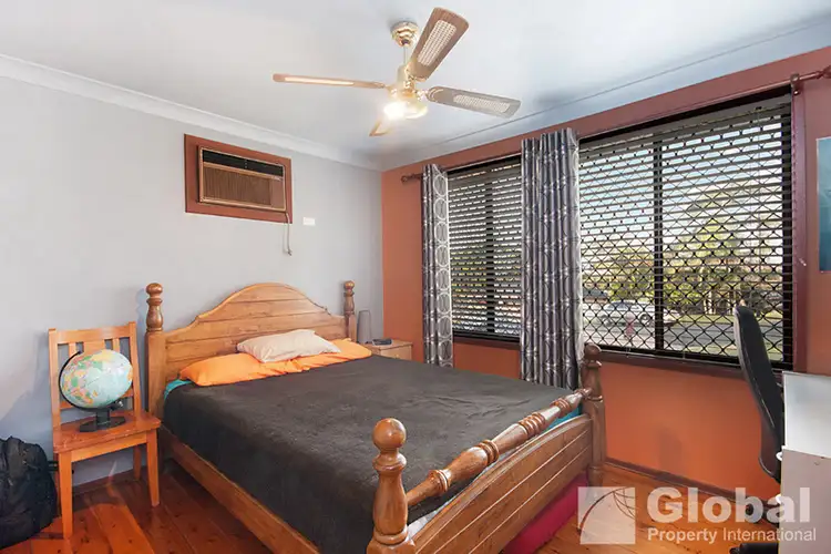 Fifth view of Homely house listing, 1 Mallard Close, Mount Hutton NSW 2290