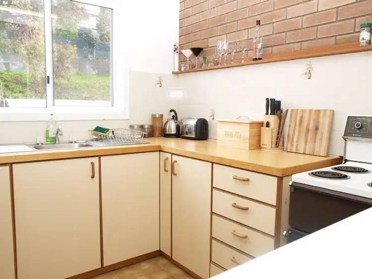 Sixth view of Homely house listing, 2/6 Opal Drive, Blackmans Bay TAS 7052