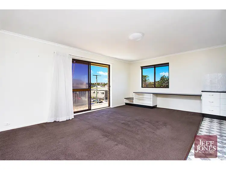 Fourth view of Homely unit listing, 4/7 Zillah Street, Greenslopes QLD 4120