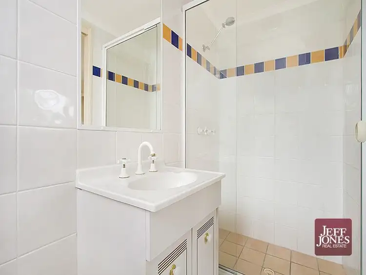 Seventh view of Homely unit listing, 1/192 Juliette Street, Greenslopes QLD 4120