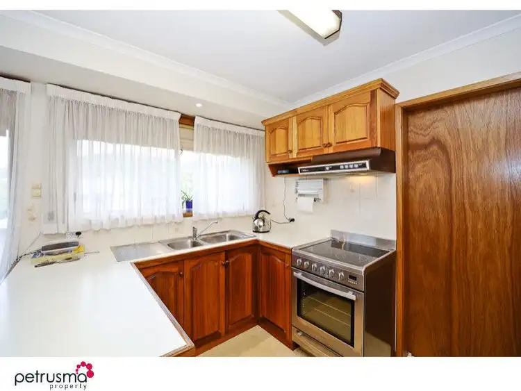 Fourth view of Homely unit listing, 5/12 Milford Street, Lindisfarne TAS 7015