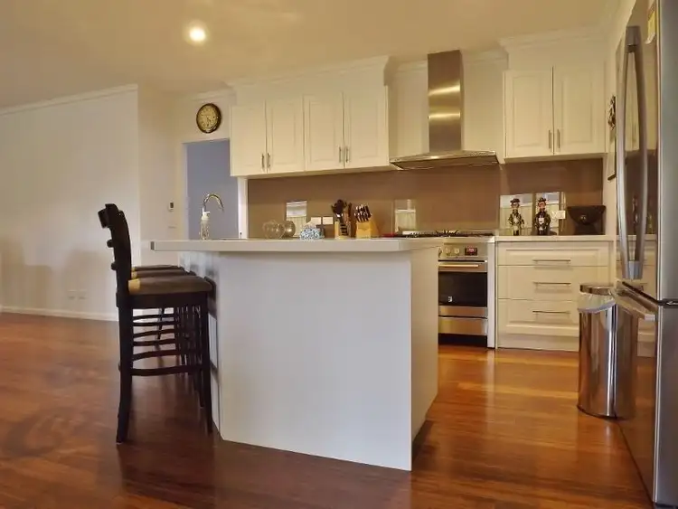 Fifth view of Homely house listing, 9 Collingwood Drive, Trafalgar VIC 3824