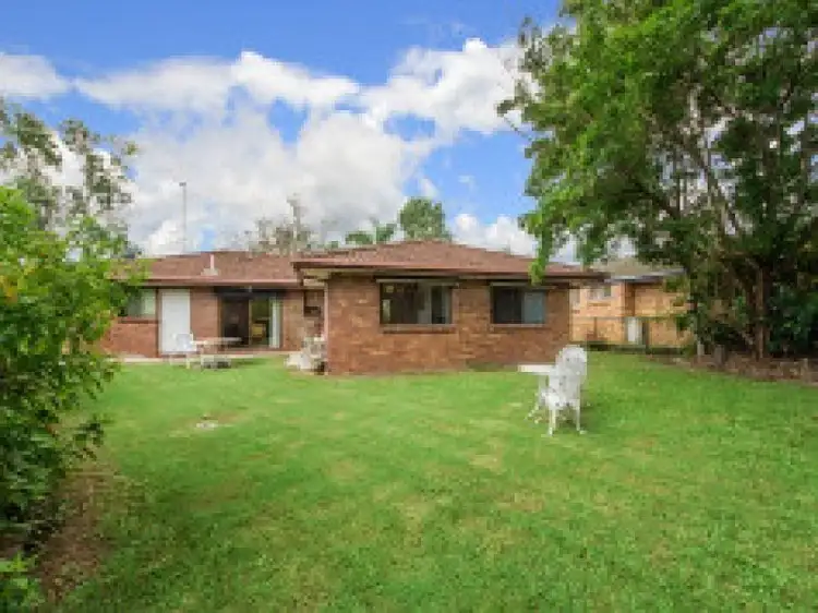 10 Mackellar Drive, Nerang QLD 4211