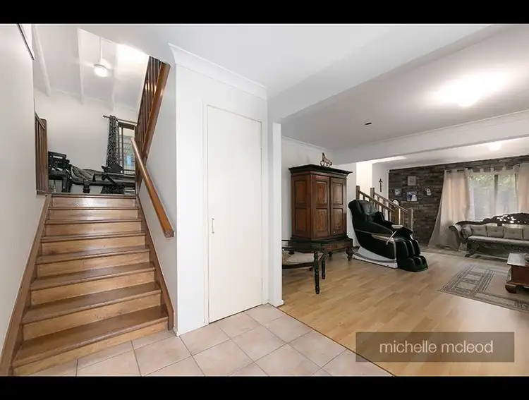 Sixth view of Homely house listing, 5 Bynoe Close, Chapel Hill QLD 4069
