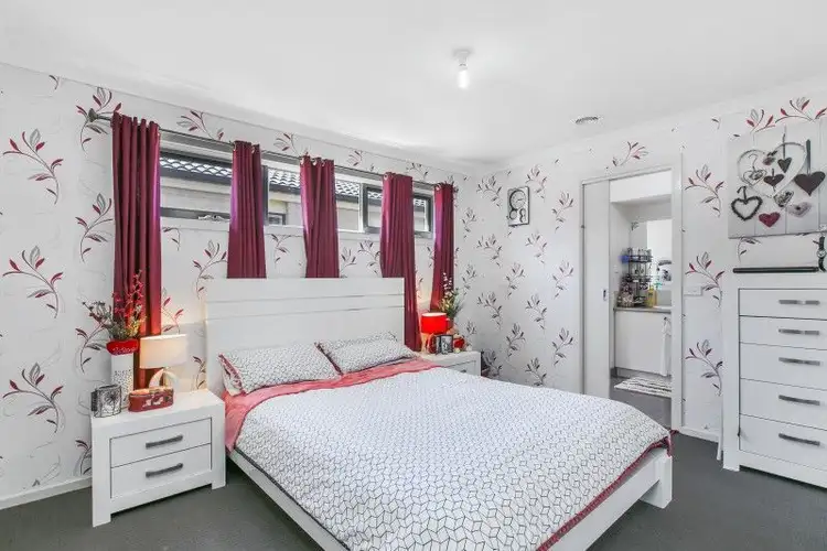 Sixth view of Homely house listing, 30 VALENCIA CIRCUIT, Cranbourne VIC 3977