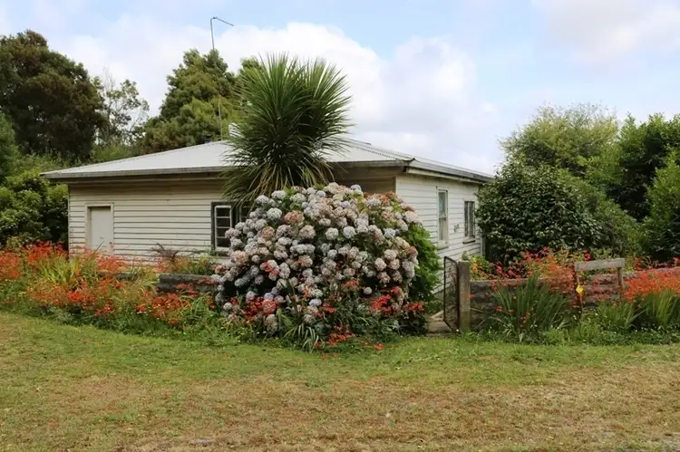 1 Brodies Road, Roger River TAS 7330