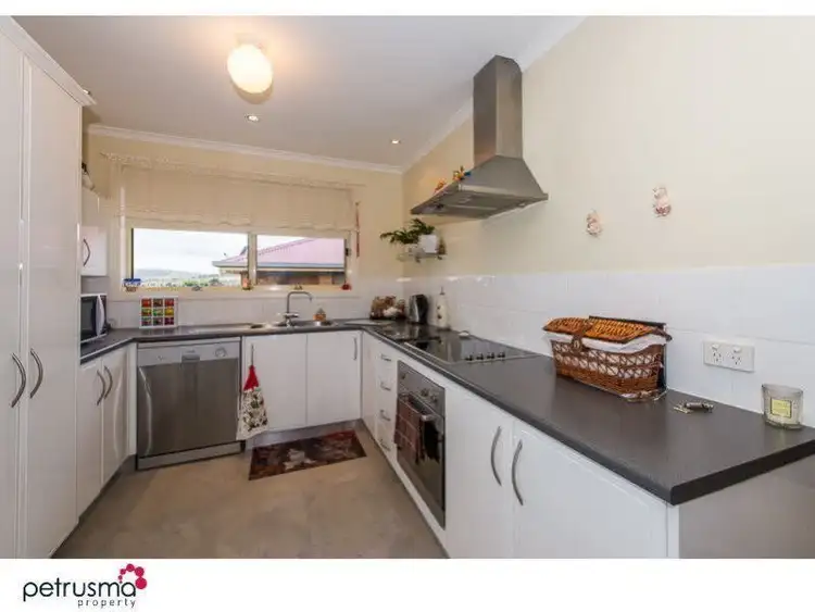 Sixth view of Homely villa listing, Unit B/15 Madison Avenue, Brighton TAS 7030