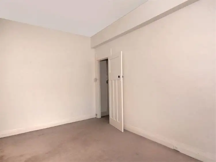 Fourth view of Homely apartment listing, 39/2 Greenknowe Avenue, Elizabeth Bay NSW 2011