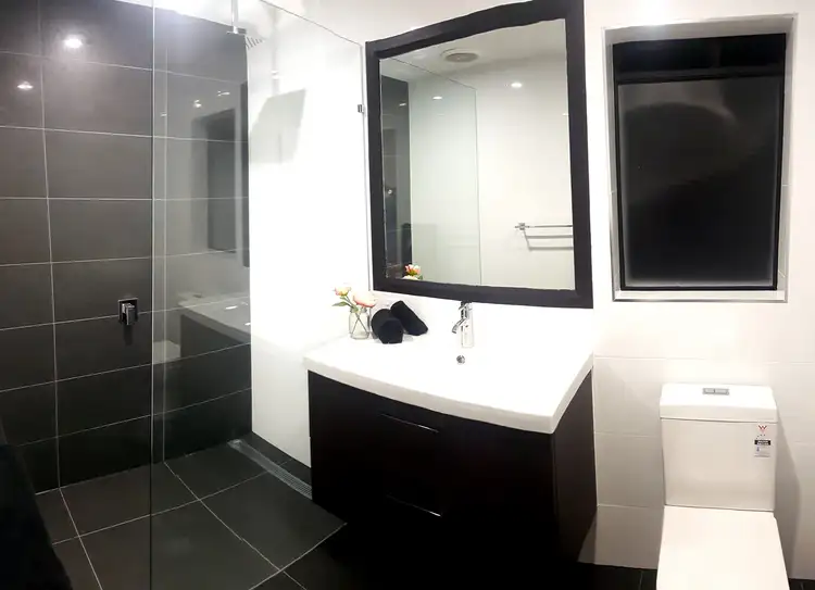 Seventh view of Homely house listing, 6 Theodore Place, Molendinar QLD 4214