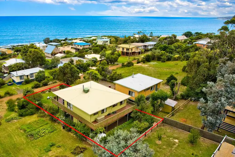 10 Otway Avenue, Skenes Creek VIC 3233
