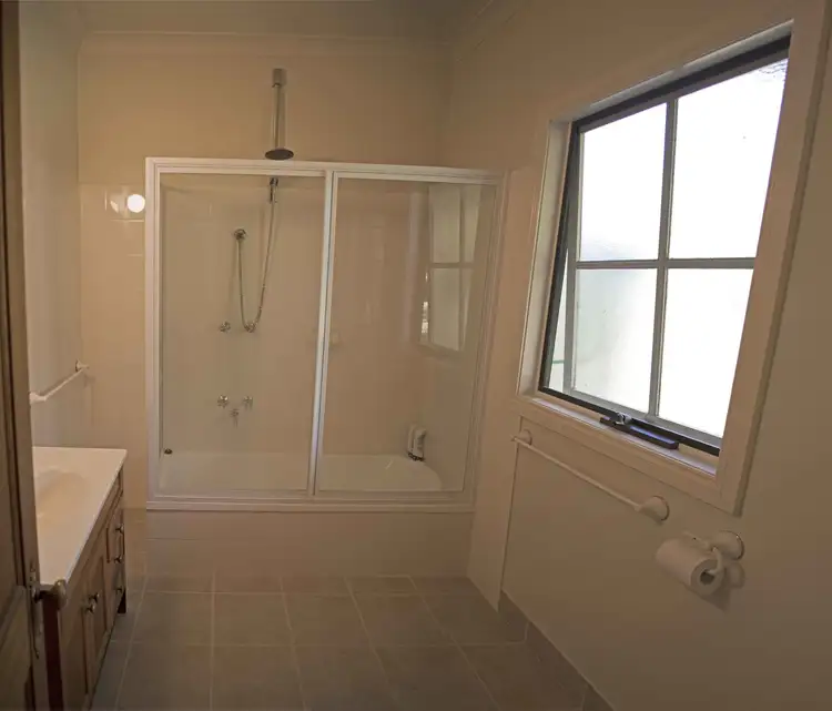 Fifth view of Homely house listing, 10 Park Street, Bright VIC 3741