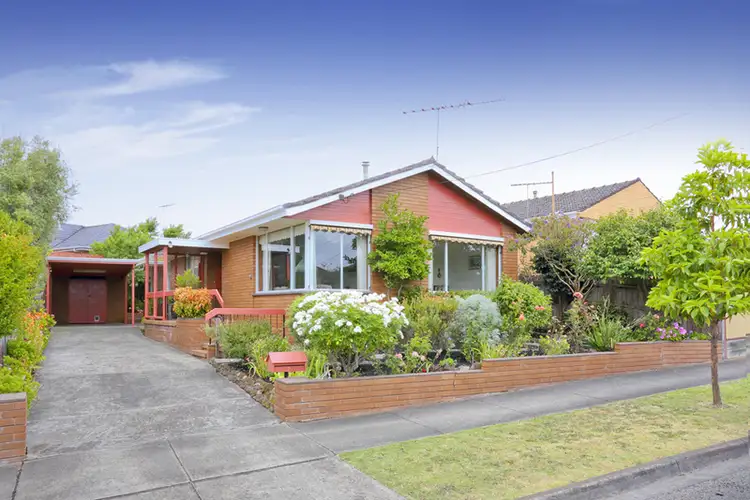 7 Central Avenue, Manifold Heights VIC 3218