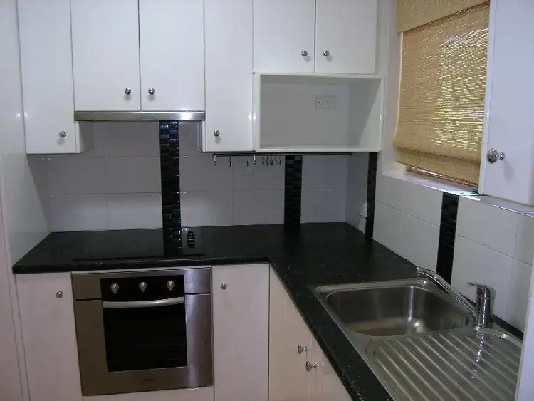 Sixth view of Homely unit listing, 5/29 Second Avenue, Sandgate QLD 4017