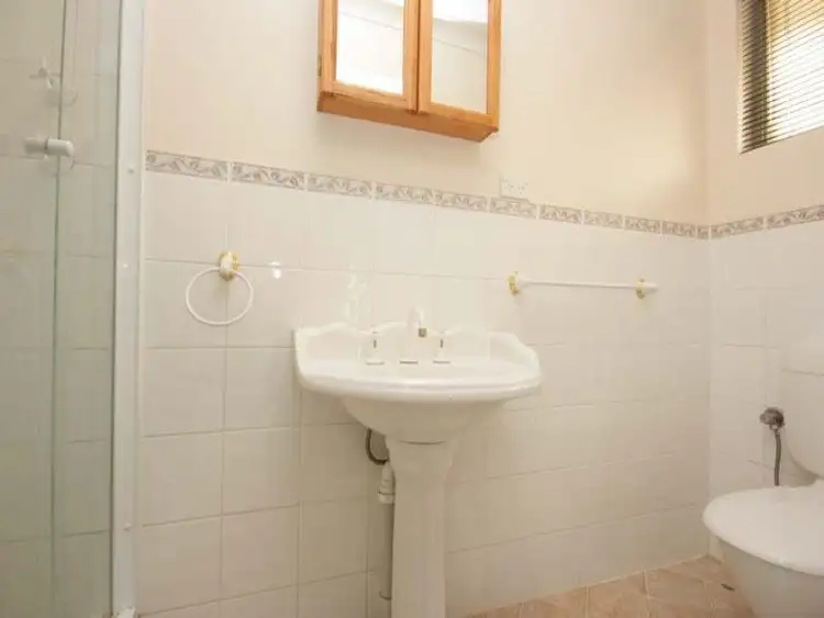 Seventh view of Homely rural property listing, 6 Gunn Court, Thornlie WA 6108