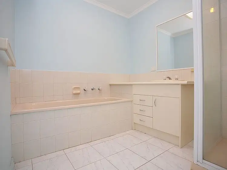 Fifth view of Homely unit listing, 1/14 Burswood Crescent, Seabrook VIC 3028