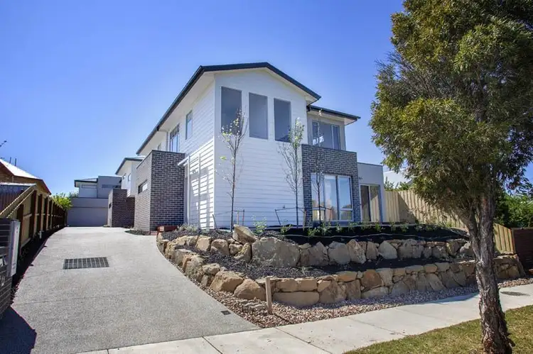 1/124 West Fyans Street, Newtown VIC 3220