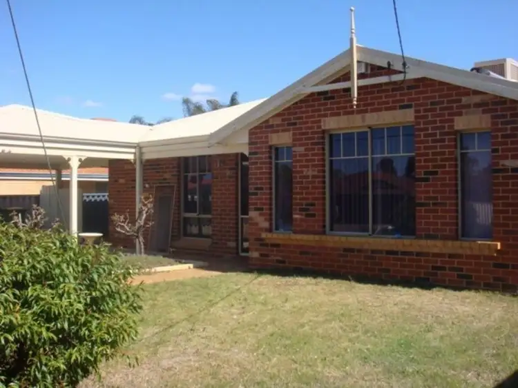 63 Mclean Road, Canning Vale WA 6155