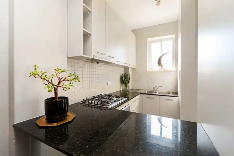Fifth view of Homely apartment listing, 38/4 Ward Avenue, Potts Point NSW 2011