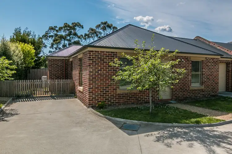 Unit 2/19 Louisa Street, Ranelagh TAS 7109