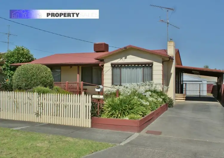 74 Boolarra Avenue, Newborough VIC 3825