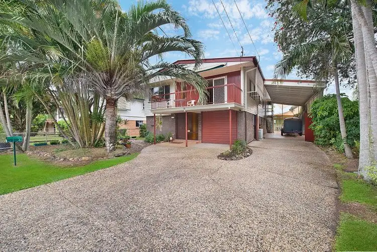 78 Connaught Street, Sandgate QLD 4017