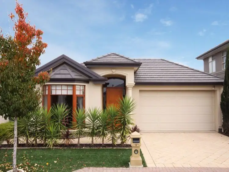 9 Medallion Drive, Grange SA 5022